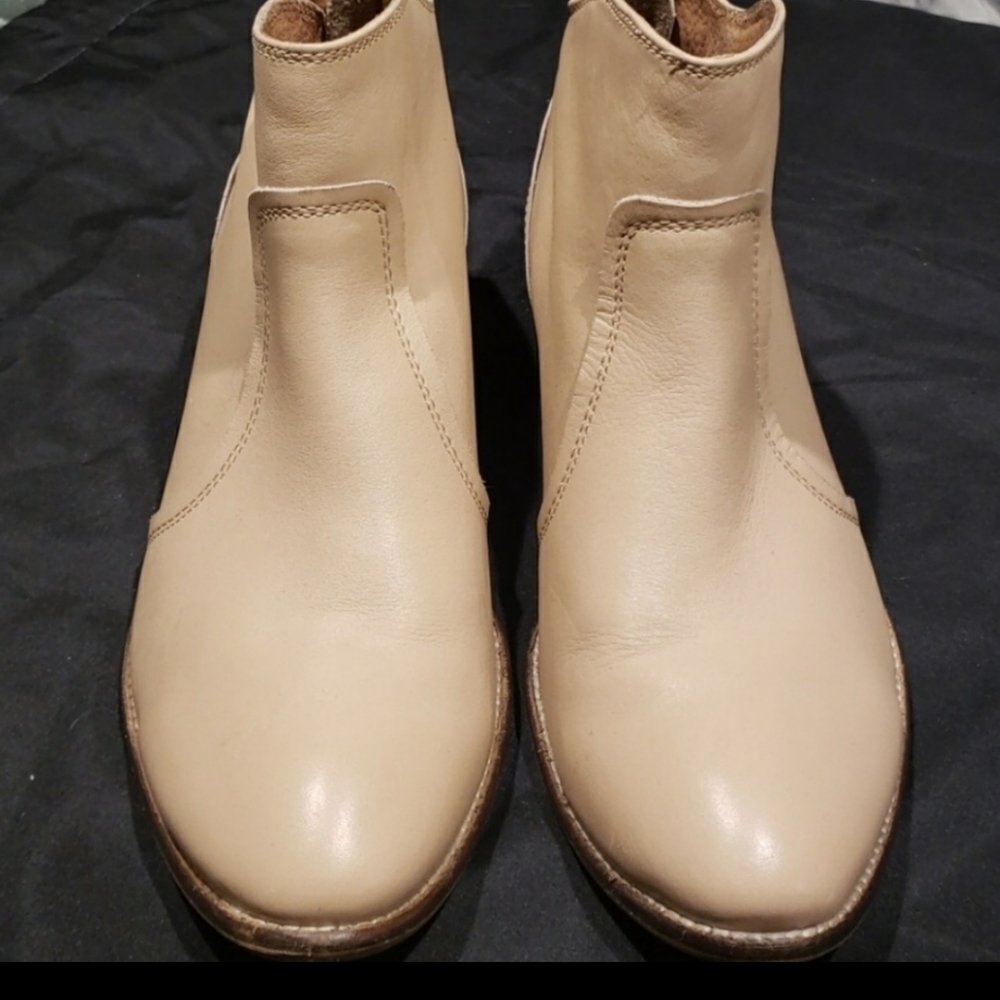 Seychelles Ankle Booties